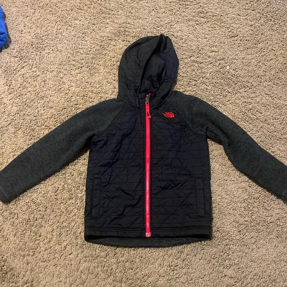 The North Face light weight jacket - size 6 - black and dark grey.